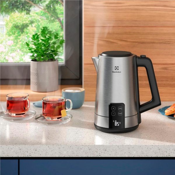 Pava Electrica Electrolux Efficient Eek50 2 Litros
